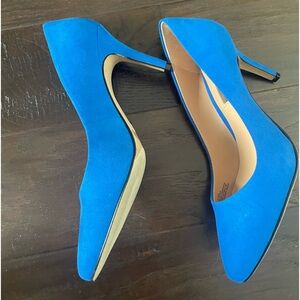 Royal blue high heel from INC- size 7 brand new